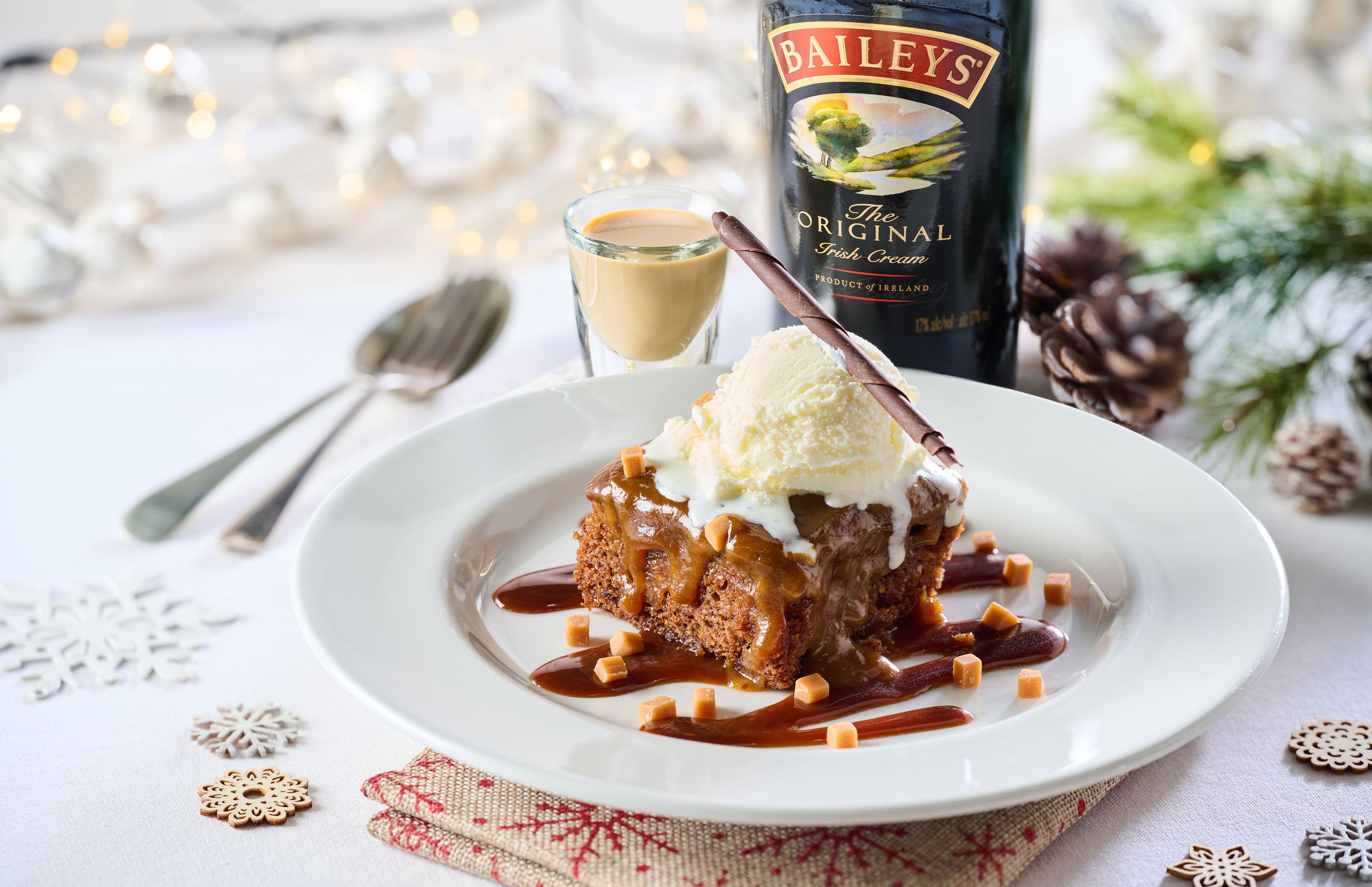 Festive Lunch & Dinner at The Pelican in Salisbury